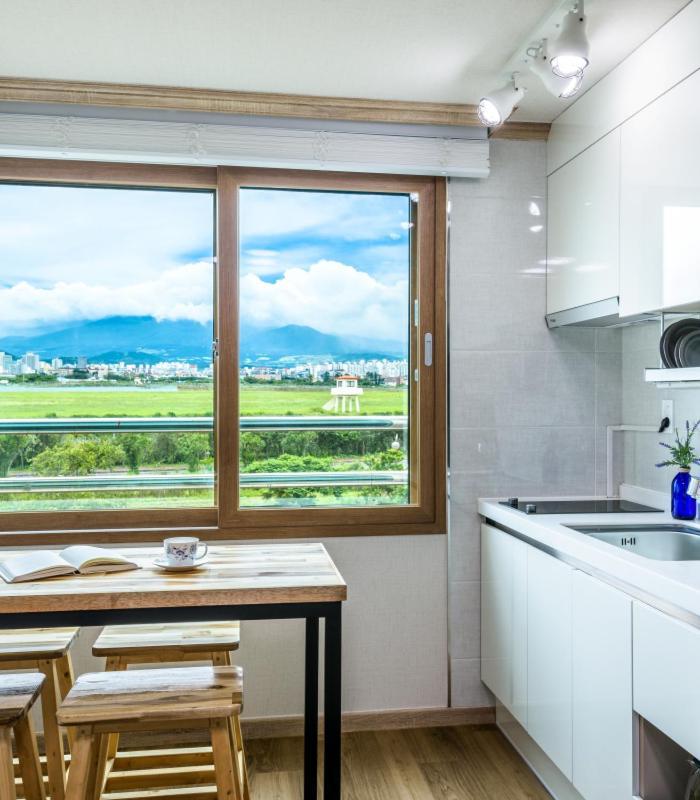 Romance Jeju Pension Ngoại thất bức ảnh