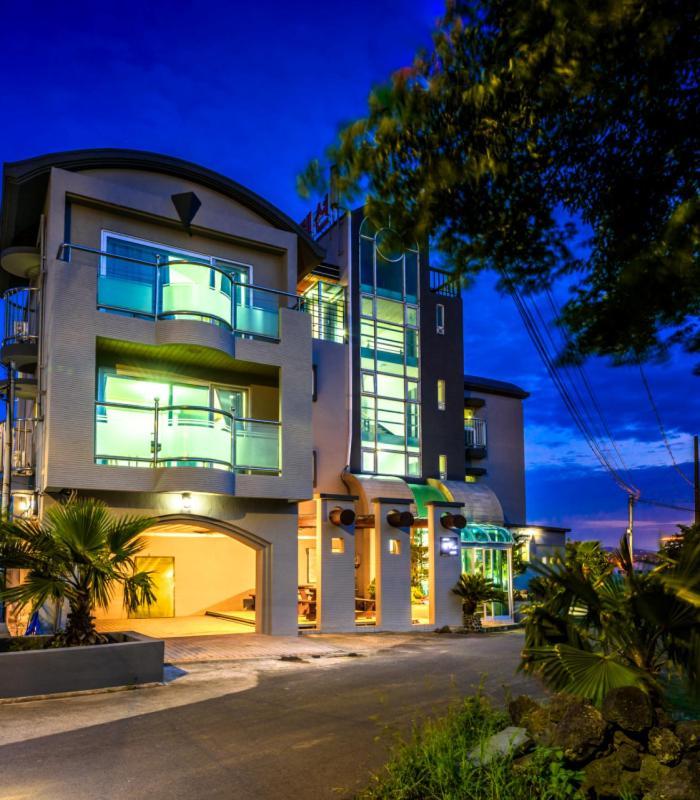Romance Jeju Pension Ngoại thất bức ảnh